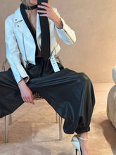 Load image into Gallery viewer, Balloon eco leather trousers - black
