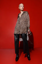 Load image into Gallery viewer, Corsica oversized silk/cotton blouse-dress - mini- leopard print