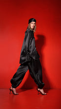 Load image into Gallery viewer, Balloon silk organza trousers - black