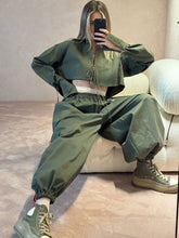 Load image into Gallery viewer, Cargo balloon trousers - chocolate
