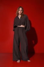 Load image into Gallery viewer, Corfu 3 piece set: cropped blouse, shorts, pants - chocolate