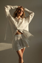 Load image into Gallery viewer, Corfu 2 piece set: long blouse and shorts - pearl