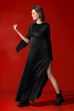 Load image into Gallery viewer, Marta open back maxi dress