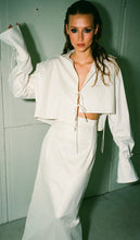 Load image into Gallery viewer, Corsica crop cotton blouse-pearl
