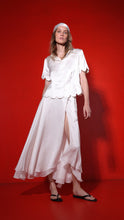 Load image into Gallery viewer, Daisy petal skirt blouse - pearl
