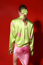 Load image into Gallery viewer, Oversized silk scrunchy - lime

