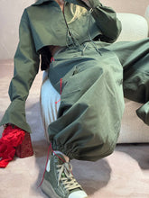 Load image into Gallery viewer, Cargo balloon trousers - chocolate
