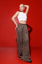 Load image into Gallery viewer, Silk/cotton wide leg trousers-leopard print
