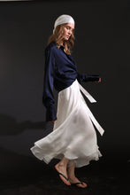 Load image into Gallery viewer, Double layer silk skirt - pearl
