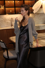 Load image into Gallery viewer, Simone cashmere and merino wool kimono cardigan - grey

